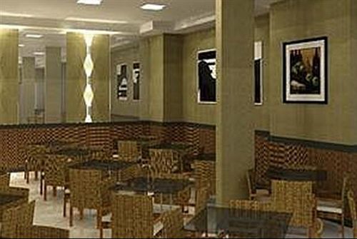 Skala Traveling Hotel 쿠이아바 외부 사진